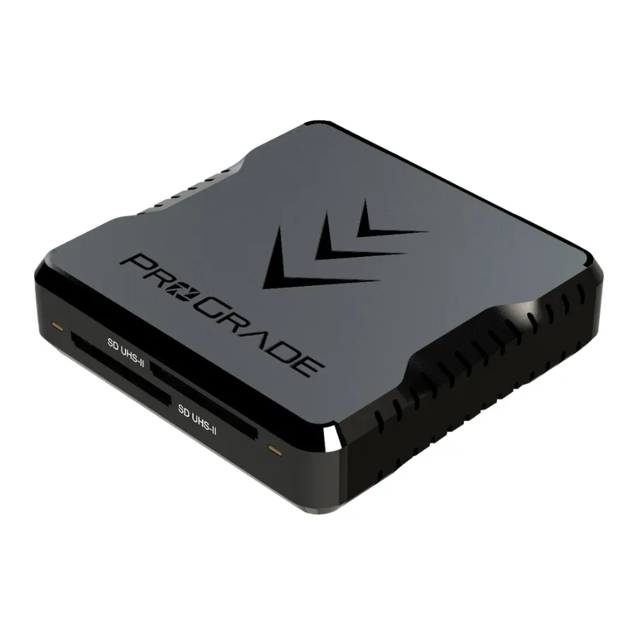 ProGrade Digital dual SD card reader